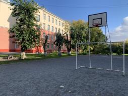 Спортивная площадка